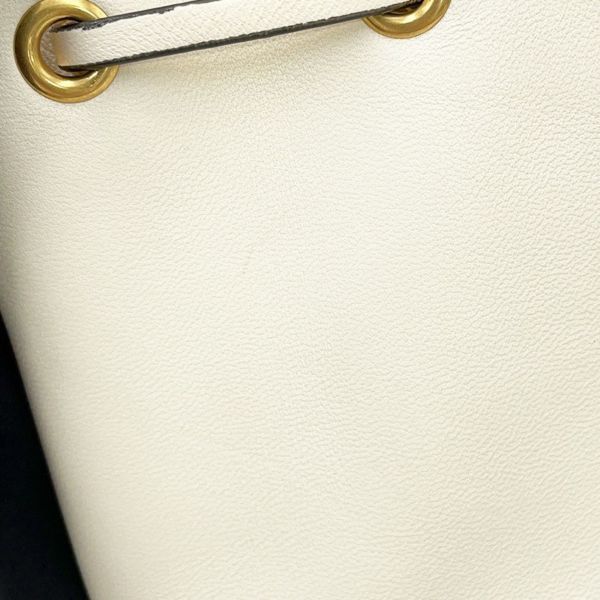 ヴァレンティノ・ガラヴァーニ チェーンショルダーバッグ Vロゴ バケットバッグ VALENTINO