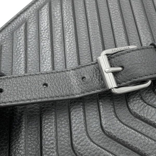 バレンシアガ ショルダーバッグ カーフラップ 679465 BALENCIAGA 黒