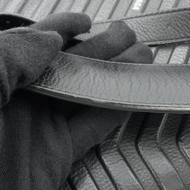 バレンシアガ ショルダーバッグ カーフラップ 679465 BALENCIAGA 黒