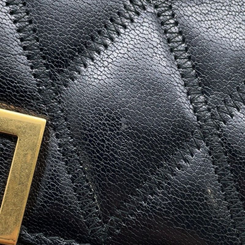 ジバンシー ショルダーバッグ ロゴ レザー GIVENCHY バッグ 黒