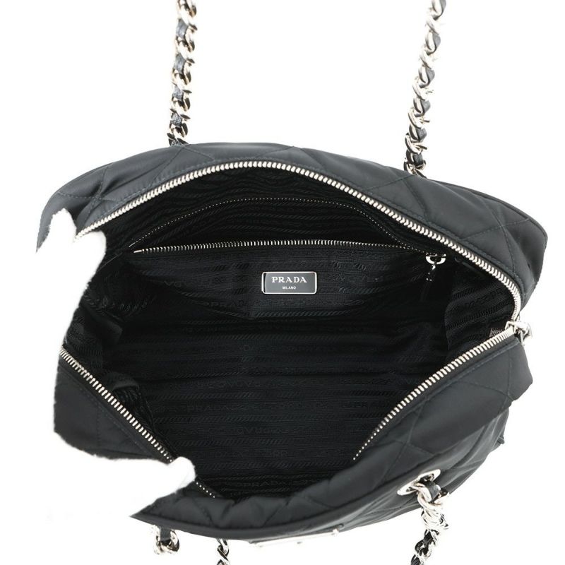 プラダ チェーンショルダーバッグ トライアングルロゴ キルティング ナイロン 1BB903 PRADA 黒