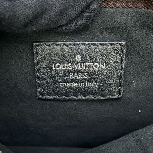 ルイヴィトン ショルダーバッグ モノグラム ポーチ・エクスプローラー M62232 LOUIS VUITTON