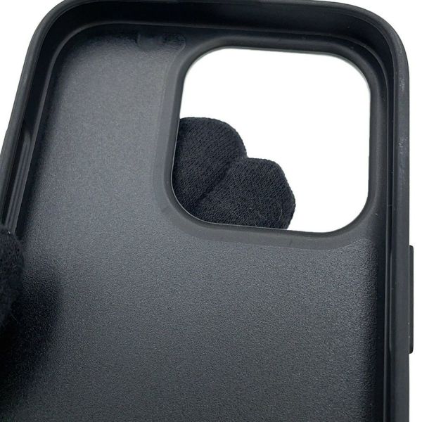 プラダ スマホケース サフィアーノ トライアングルロゴ iPhone16proケース ストラップ付き ラバー 1ZH209 PRADA 黒