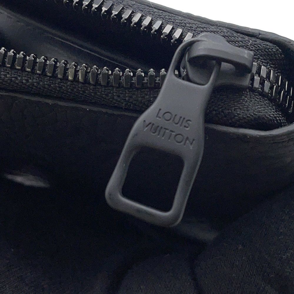 ルイヴィトン 長財布 モノグラム トリヨンレザー ジッピーウォレット・ヴェルティカル M69047 LOUIS VUITTON  財布 メンズ 黒