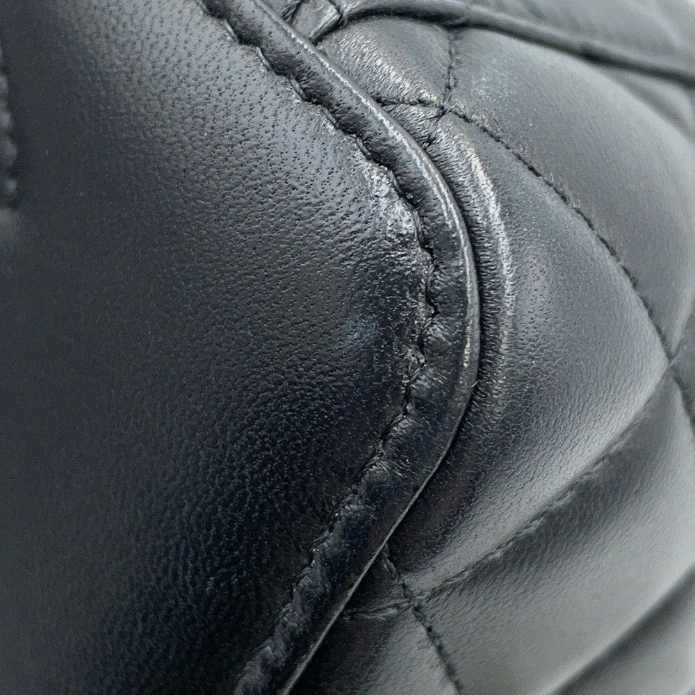 シャネル チェーンショルダーバッグ マトラッセ ココマーク バニティバッグ ラムスキン AP1472 CHANEL 黒