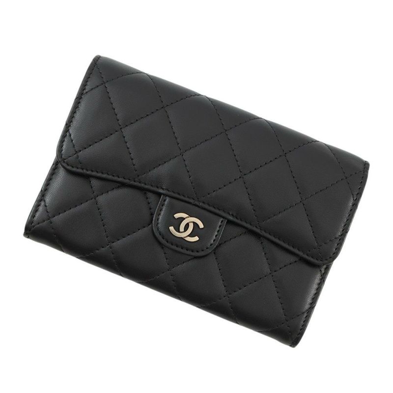 シャネル コインケース マトラッセ フラップ ウォレット ラムスキン CHANEL 財布 黒