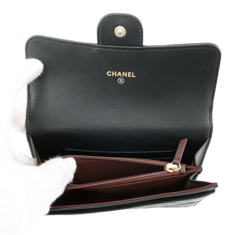 シャネル コインケース マトラッセ フラップ ウォレット ラムスキン CHANEL 財布 黒