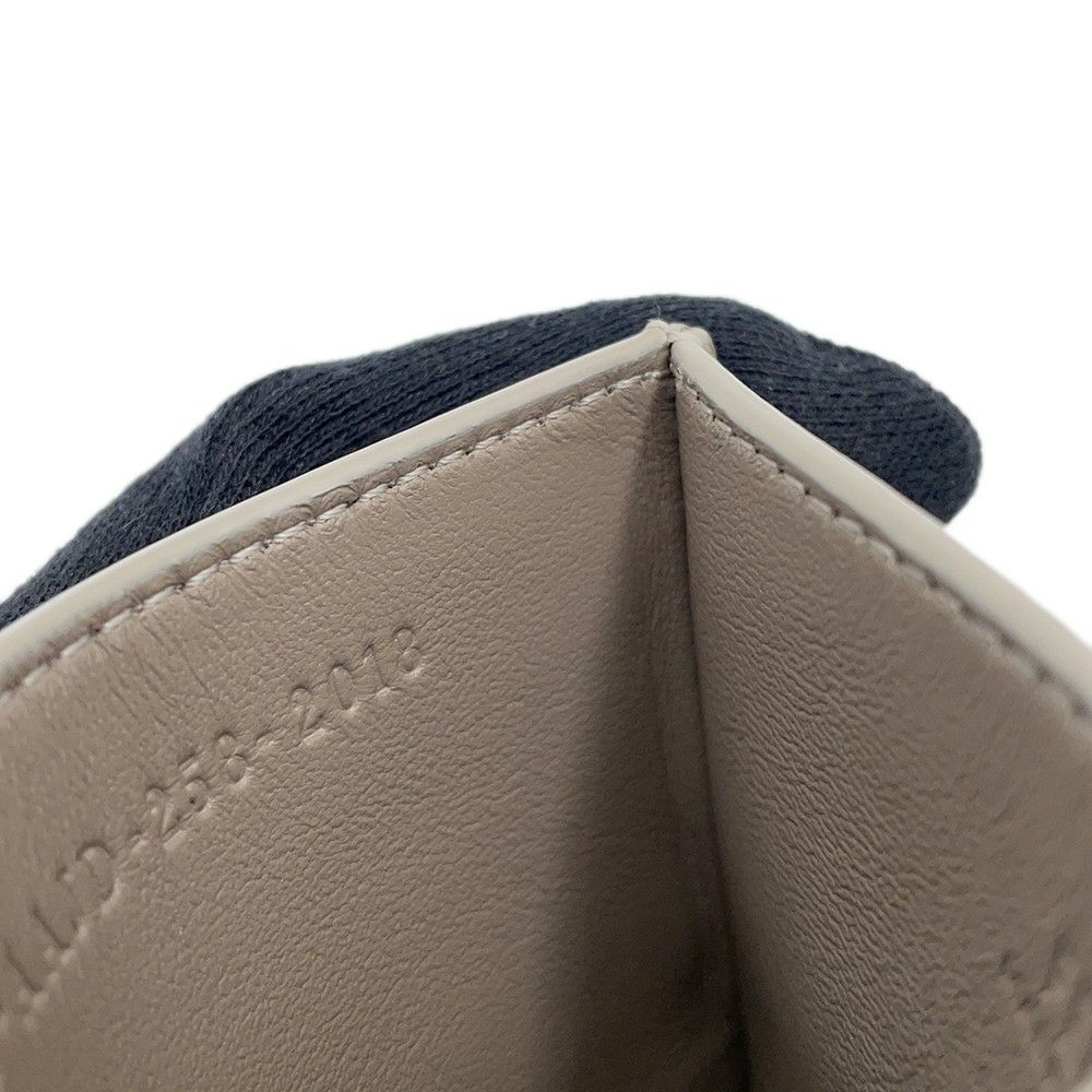 フェンディ カードケース バゲット FFモチーフ ナッパレザー 8M0445  