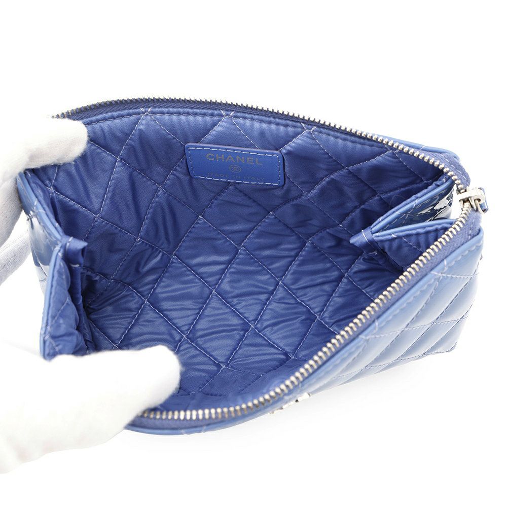 シャネル ポーチ マトラッセ ココマーク パテント CHANEL 小物入れ