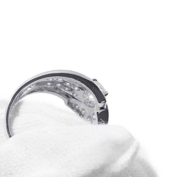 タサキ リング オーバル ダイヤモンド リング ダイヤモンド 1.00ct/0.75ct Pt900プラチナ サイズ約15号 TASAKI 指輪