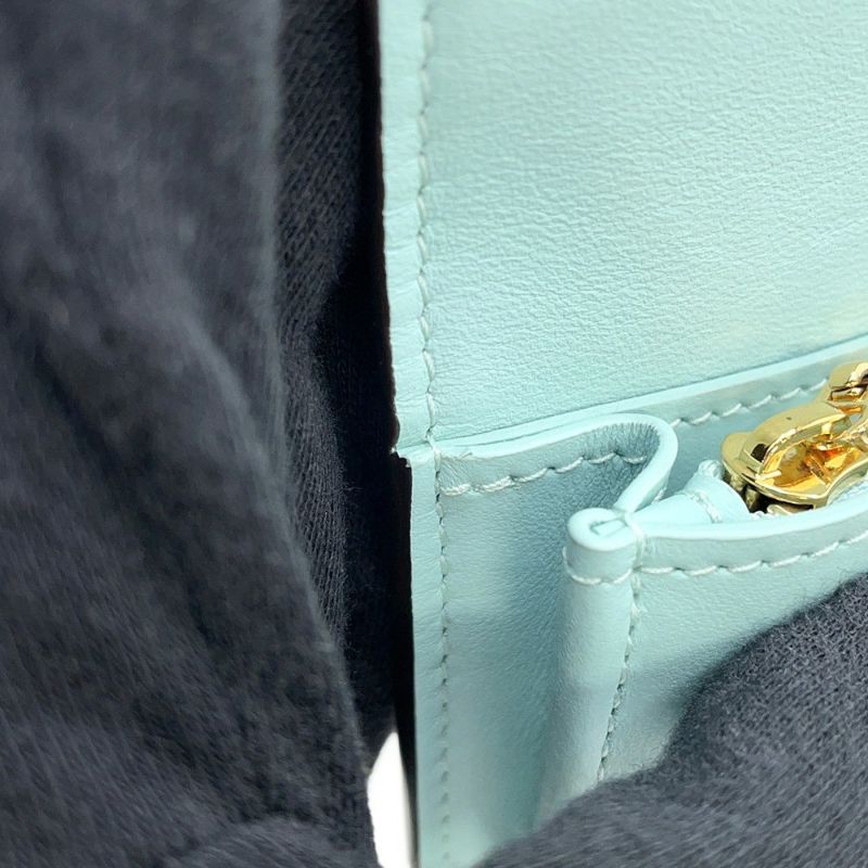 ルイヴィトン 長財布 トリヨンレザー LV ヴェルティカル ウォレット M81367 LOUIS VUITTON グレージュ