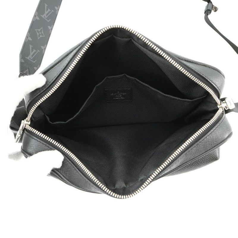 ルイヴィトン ショルダーバッグ タイガ/モノグラム・エクリプス アウトドア・メッセンジャーPM M30233 ヴィトン バッグ 黒 ブラック