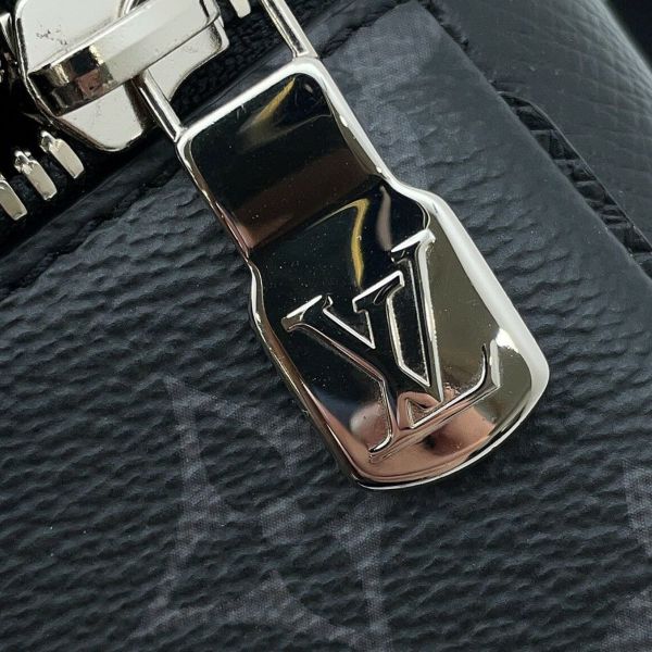 ルイヴィトン ショルダーバッグ タイガ/モノグラム・エクリプス アウトドア・メッセンジャーPM M30233 ヴィトン バッグ 黒 ブラック