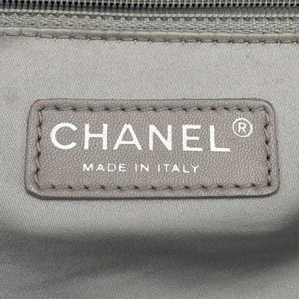 シャネル チェーンショルダーバッグ ココマーク マトラッセ ナイロン A49697 CHANEL