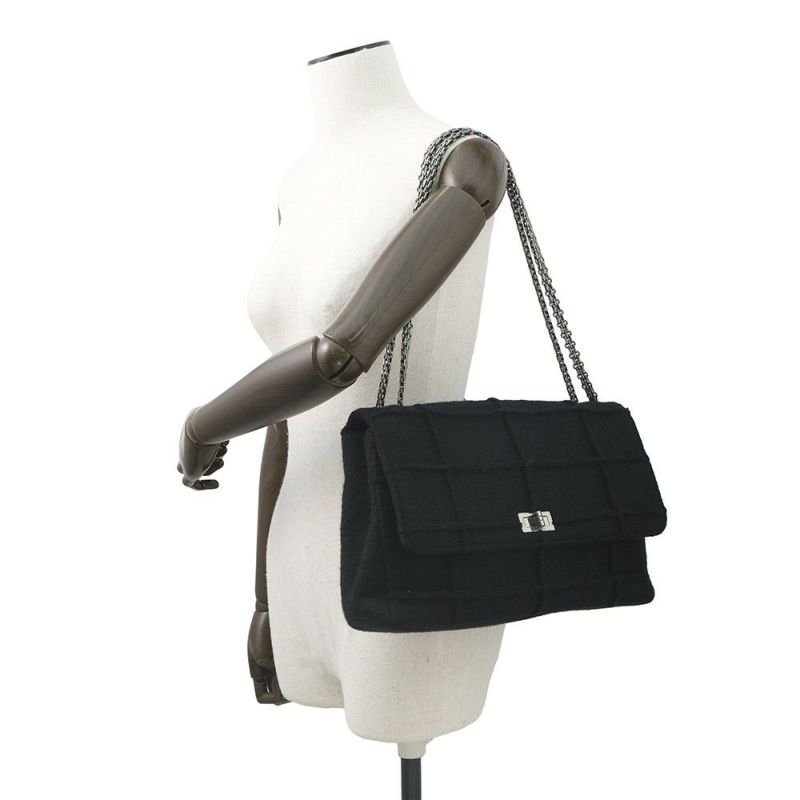 シャネル チェーンショルダーバッグ 2.55 チョコバー フェルト A37590 CHANEL 黒