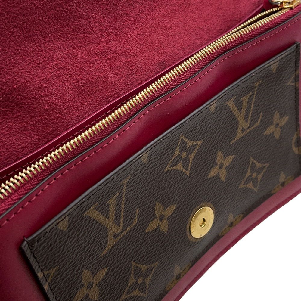 ルイヴィトン チェーンショルダーウォレット モノグラム ポルトフォイユ フローラル M69578 
LOUIS VUITTON 財布