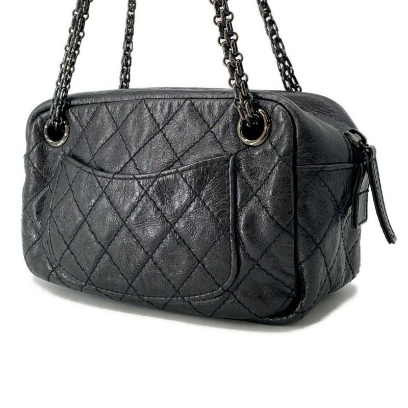 シャネル チェーンショルダーバッグ マトラッセ 2.55 CHANEL 黒