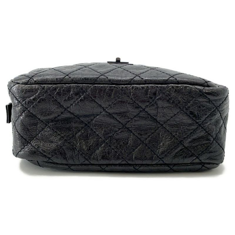 シャネル チェーンショルダーバッグ マトラッセ 2.55 CHANEL 黒