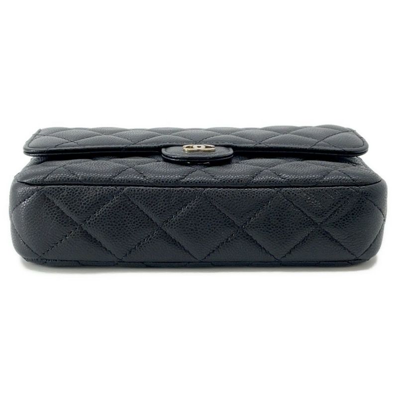 シャネル チェーンショルダーバッグ フラップ フォンケース マトラッセ ココマーク キャビアスキン AP2096 CHANEL 黒