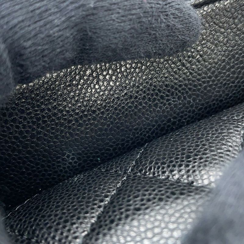 シャネル チェーンショルダーバッグ フラップ フォンケース マトラッセ ココマーク キャビアスキン AP2096 CHANEL 黒