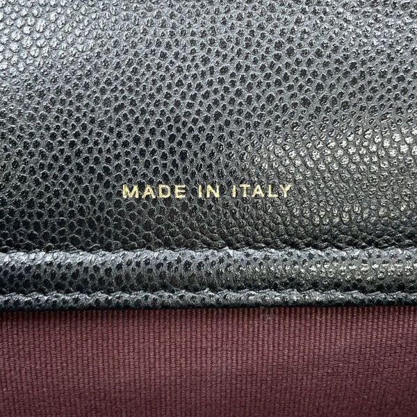 シャネル チェーンショルダーバッグ フラップ フォンケース マトラッセ ココマーク キャビアスキン AP2096 CHANEL 黒