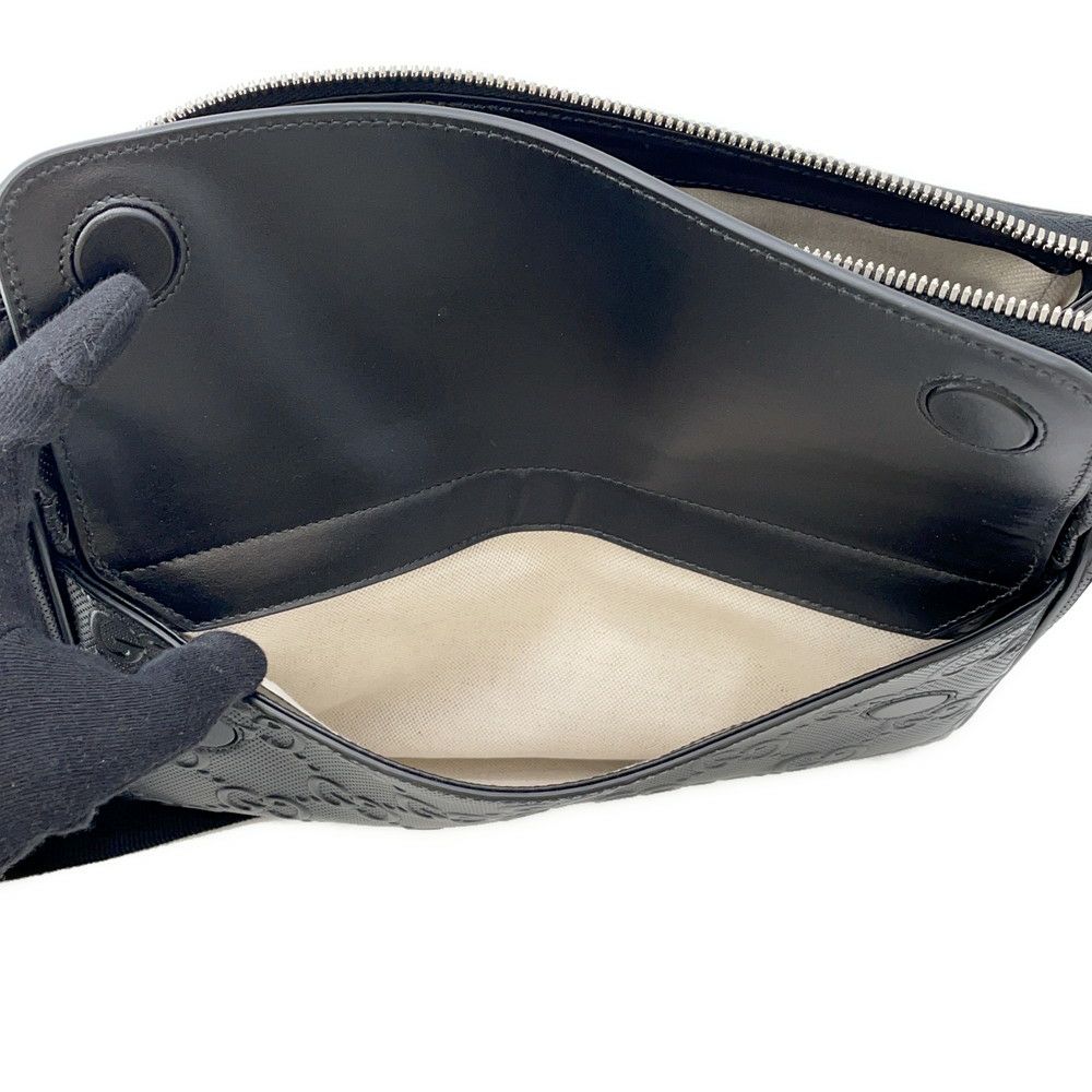 グッチ ショルダーバッグ GGエンボス  レザー 658565 GUCCI バッグ メンズ 黒