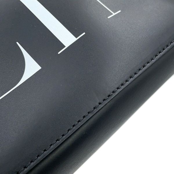 ヴァレンティノ・ガラヴァーニ ショルダーバッグ VLTNロゴ XY2B0704WJW VALENTINO 黒