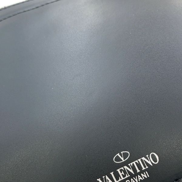 ヴァレンティノ・ガラヴァーニ ショルダーバッグ VLTNロゴ XY2B0704WJW VALENTINO 黒