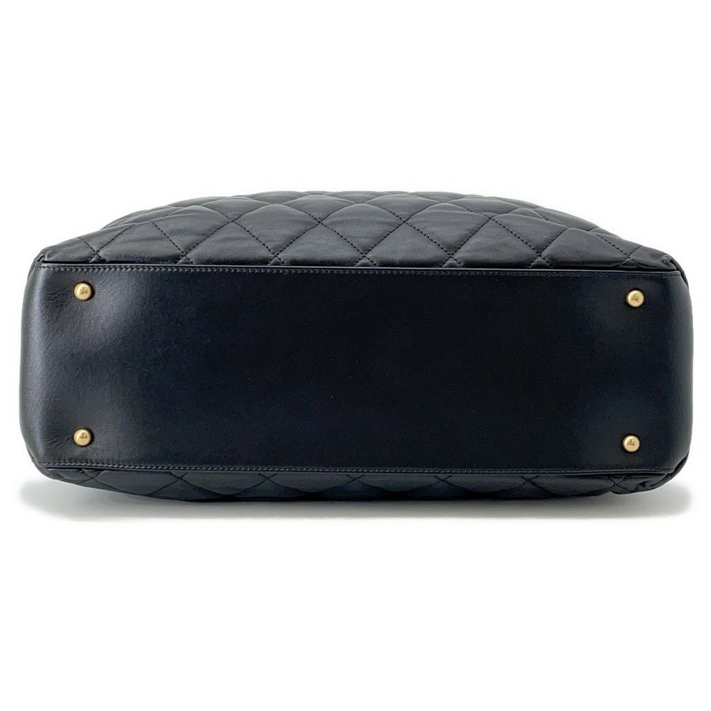 シャネル チェーントートバッグ マトラッセ ココマークターンロック レザー CHANEL 黒