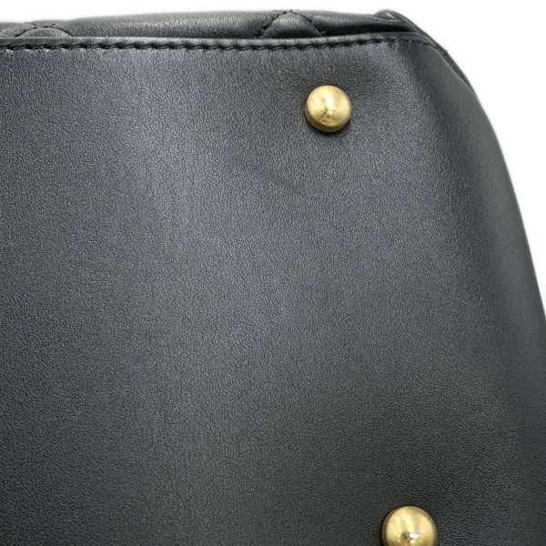 シャネル チェーントートバッグ マトラッセ ココマークターンロック レザー CHANEL 黒