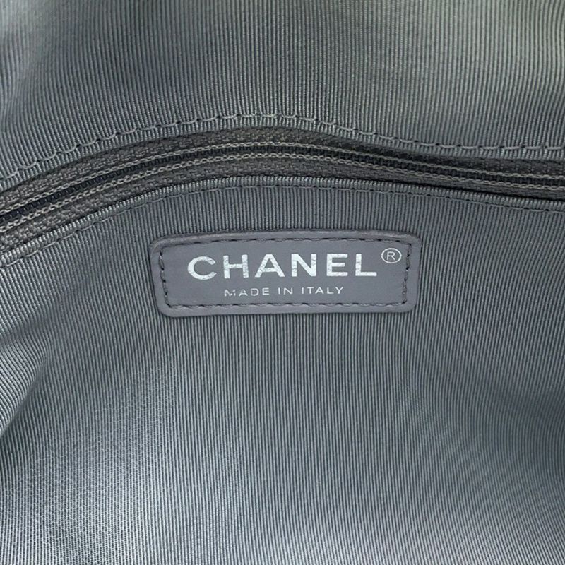 シャネル チェーンショルダーバッグ ラグジュアリーライン カーフスキン CHANEL バッグ