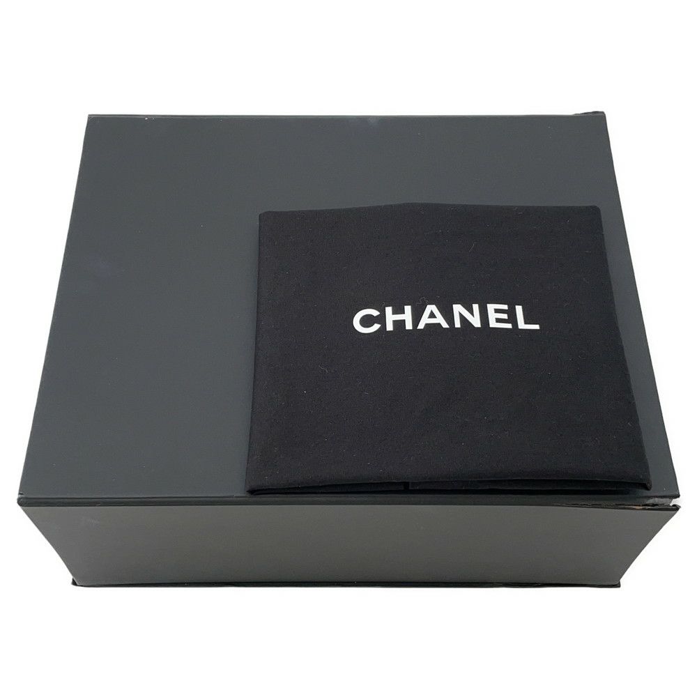 シャネル チェーンショルダーバッグ ラグジュアリーライン カーフスキン CHANEL バッグ