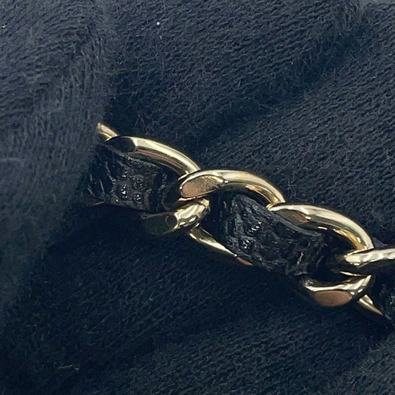 シャネル チェーンショルダーバッグ クラシック マトラッセ キャビアスキン AP4016 CHANEL 黒