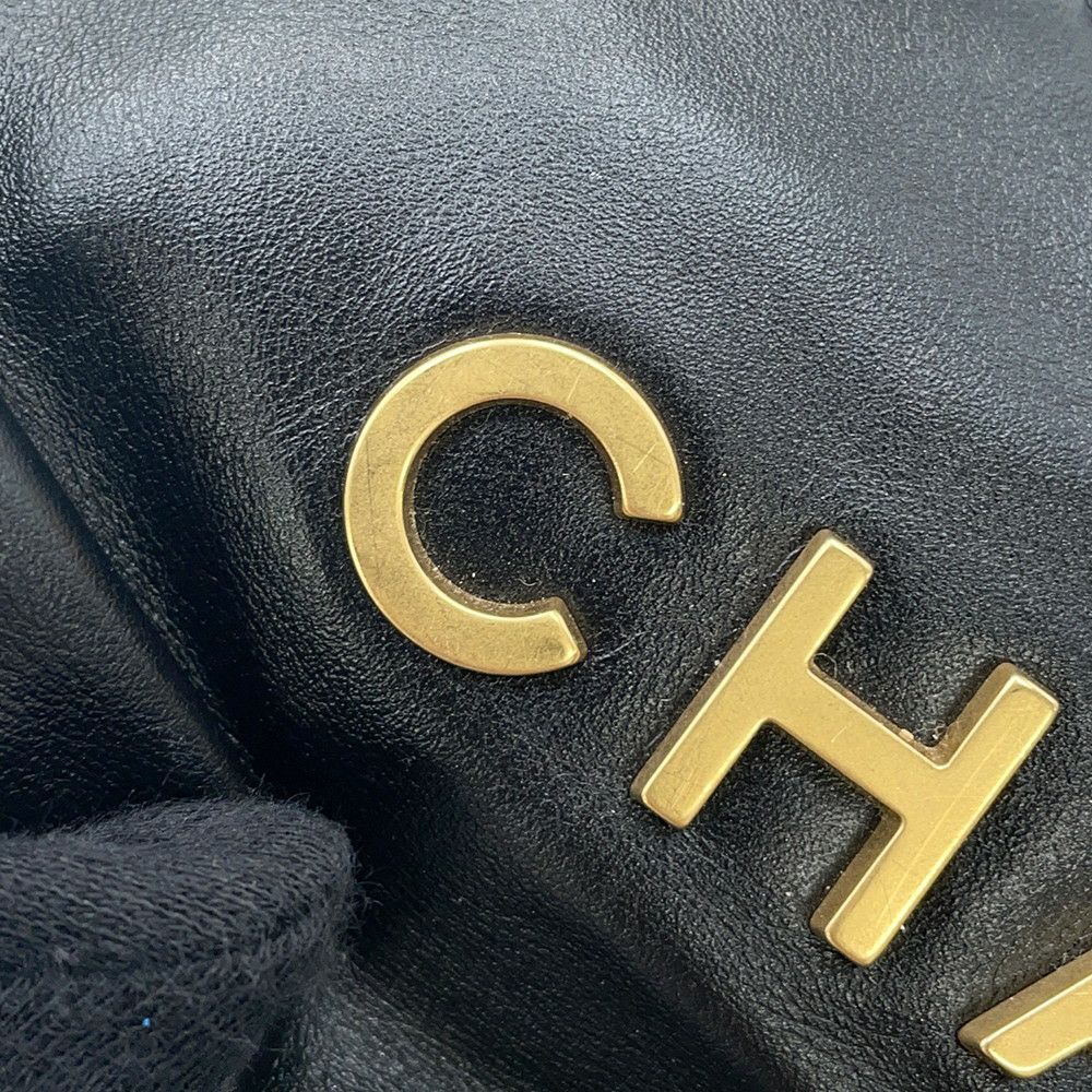 シャネル ハンドバッグ CHANEL 22 ミニ ココマーク シャイニーカーフレザー AS3980 CHANEL 2way 黒