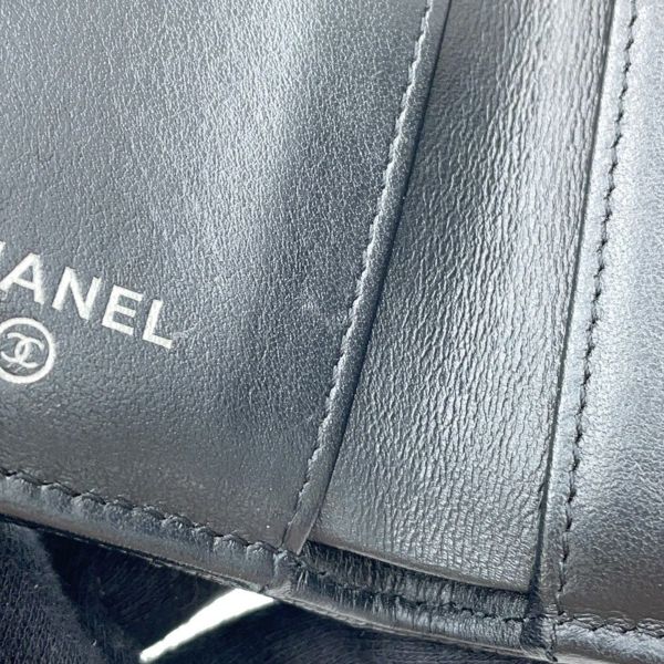 シャネル 三つ折り財布 マトラッセ ココマーク CHANEL19 ディズヌフ スモール キャビアスキン AP3711 CHANEL 黒