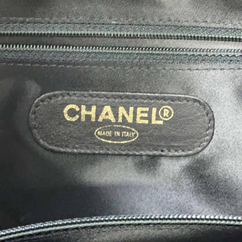 シャネル チェーントートバッグ ココマーク スーパーモデルバッグ キャビアスキン A01992 黒