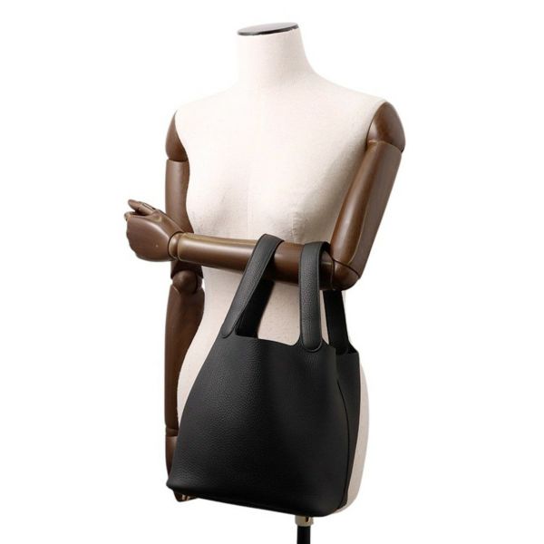 エルメス ハンドバッグ ピコタンロックMM ブラック/ゴールド金具 トリヨンクレマンス W刻印 黒