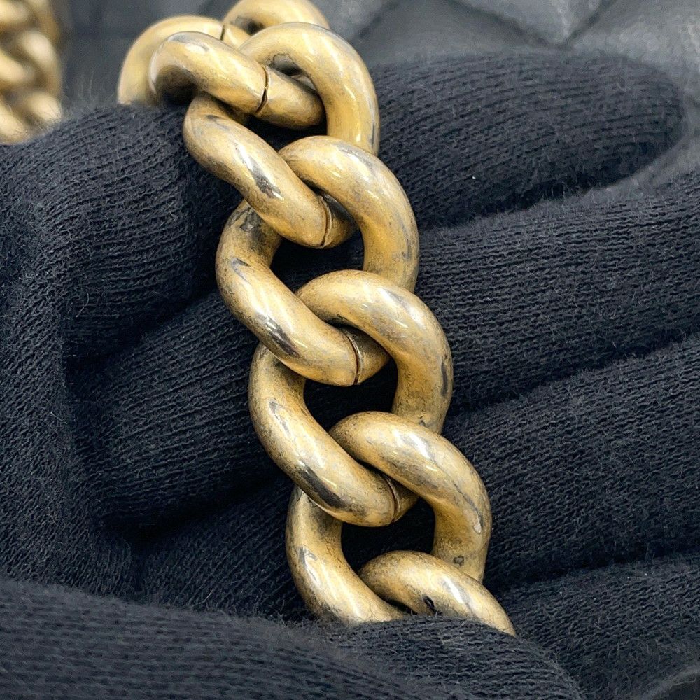 シャネル チェーンショルダーバッグ ボーイシャネル スモール マトラッセ ココマーク A67085 BOY CHANEL 黒