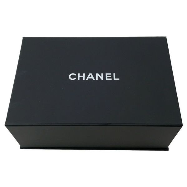 シャネル チェーンショルダーバッグ ボーイシャネル スモール マトラッセ ココマーク A67085 BOY CHANEL 黒