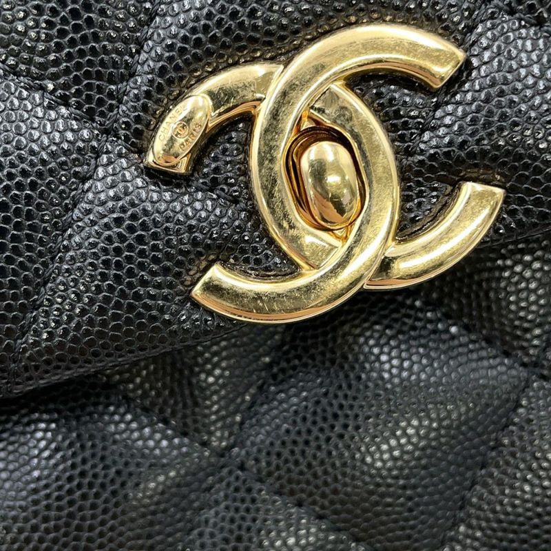 シャネル チェーンショルダーバッグ ココマーク マトラッセ ココファースト キャビアスキン AS3580 CHANEL 黒