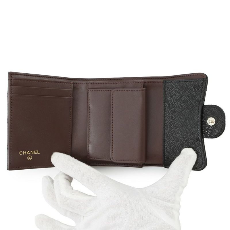 シャネル 三つ折り財布 マトラッセ ココマーク クラシック スモール フラップ ウォレット キャビアスキン AP0229 黒