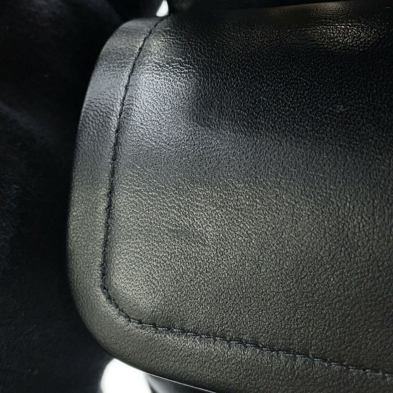 シャネル チェーンショルダーバッグ マトラッセ25 ココマーク ダブルチェーン ラムスキン A01112 CHANEL 黒