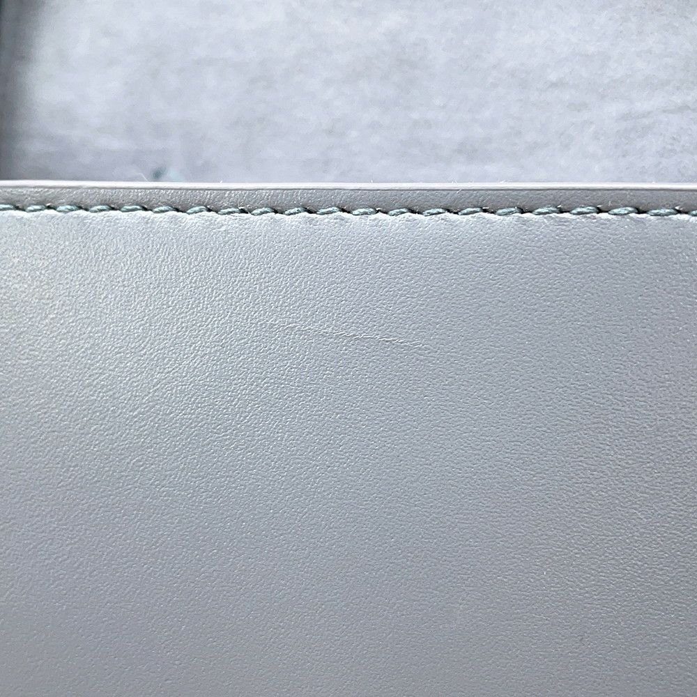 ディオール ショルダーバッグ 30モンテーニュ アヴェニュー ボックスカーフレザー M9260UMOA_M47G