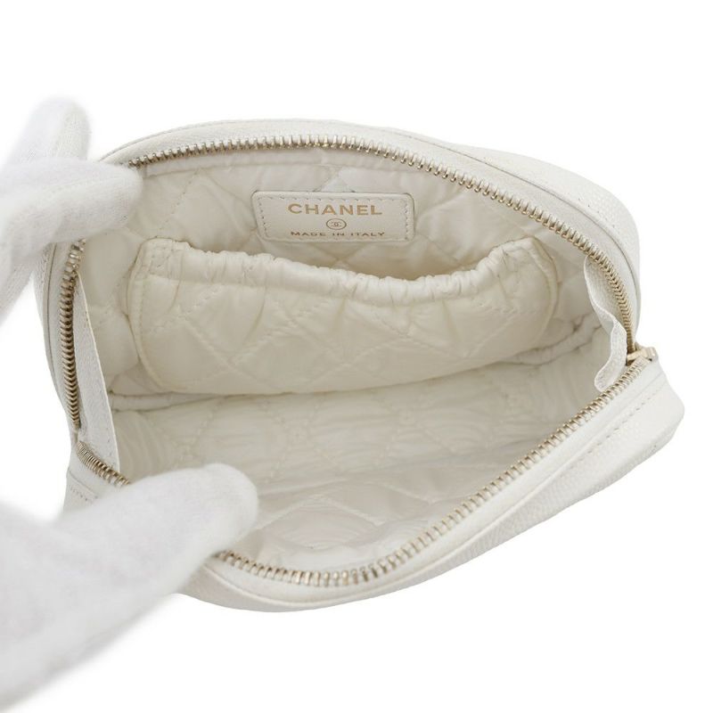 シャネル ポーチ ココマーク マトラッセ コスメポーチ A80909 CHANEL 小物入れ 化粧ポーチ 白