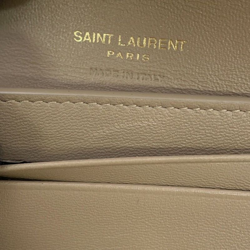 サンローランパリ 三つ折り財布 カサンドラ マトラッセ マルチフォールド ウォレット 692061 SAINT LAURENT PARIS