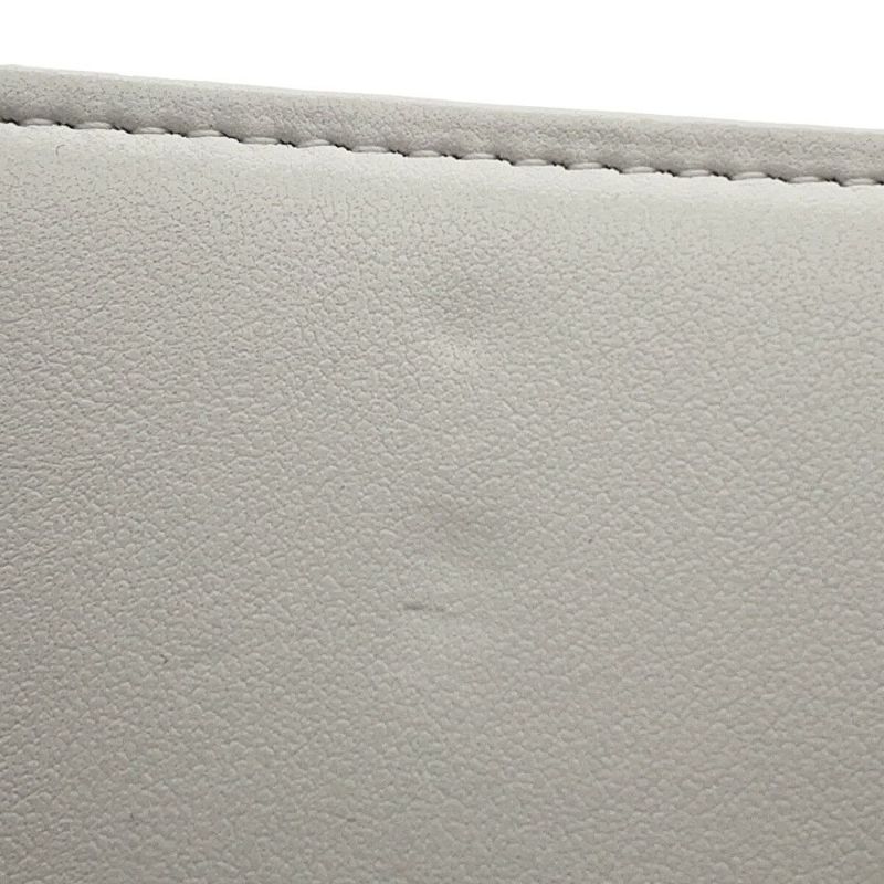 シャネル チェーンウォレット ボーイシャネル マトラッセ ココマーク キャビアスキン AP1117 CHANEL 白