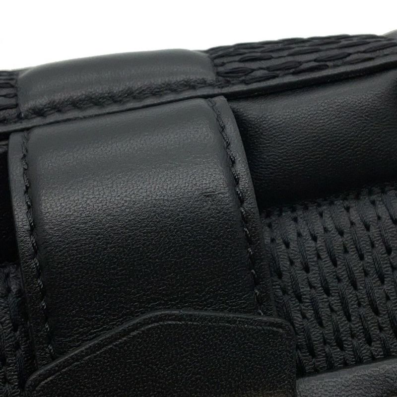 ルイヴィトン ショルダーバッグ ダミエ・キルト レザー トロカMM M59114 LOUIS VUITTON ブラック 黒