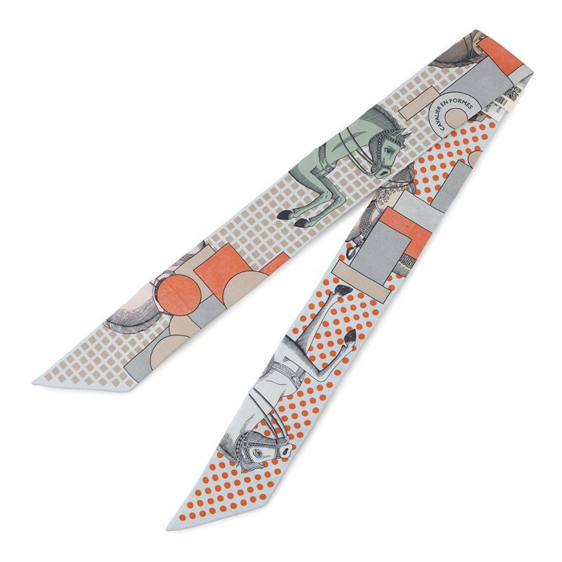 エルメス スカーフ ツイリー カヴァリエ・アン・フォルム Cavalier en Formes HERMES シルクツイル 2024年秋冬