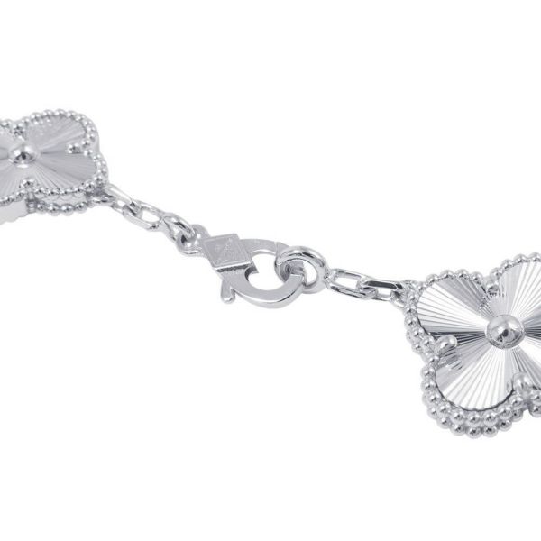 ヴァンクリーフ＆アーペル ブレスレット ヴィンテージ アルハンブラ ブレスレット 5モチーフ ギヨシェ K18WG VCARP9XE00