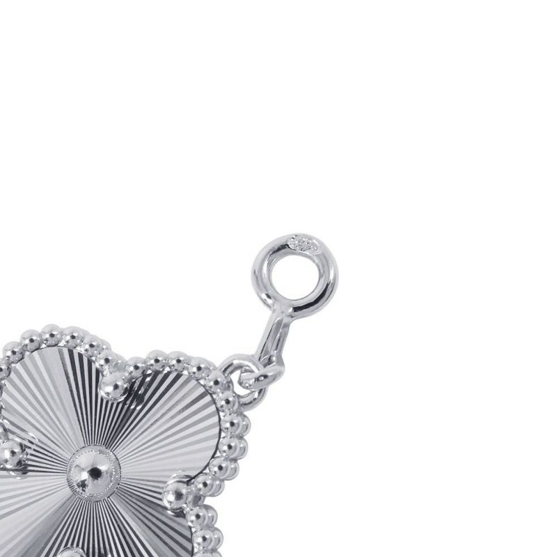 ヴァンクリーフ＆アーペル ブレスレット ヴィンテージ アルハンブラ ブレスレット 5モチーフ ギヨシェ K18WG VCARP9XE00